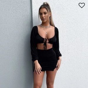 That’s So Fetch black crop top